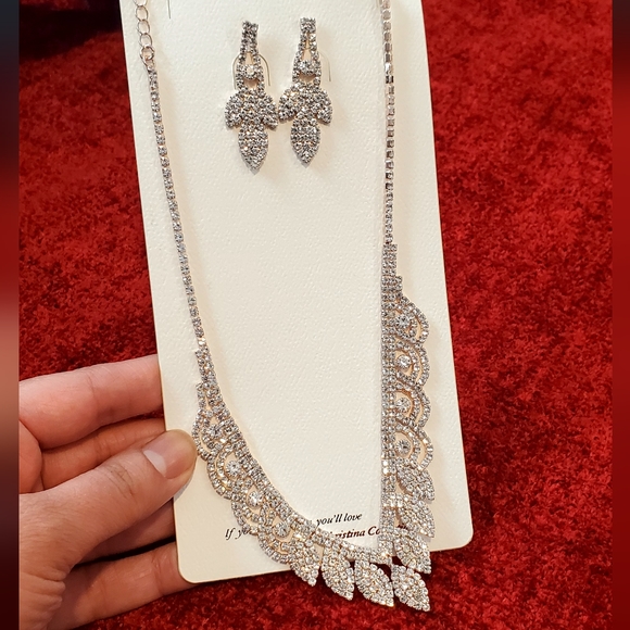 Jewelry necklace set - Picture 5 of 5